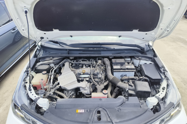 Toyota Corolla 2020 immagine di auto #20