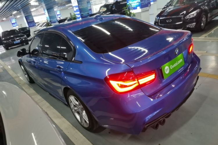 BMW 3 Series 2019 car image #5