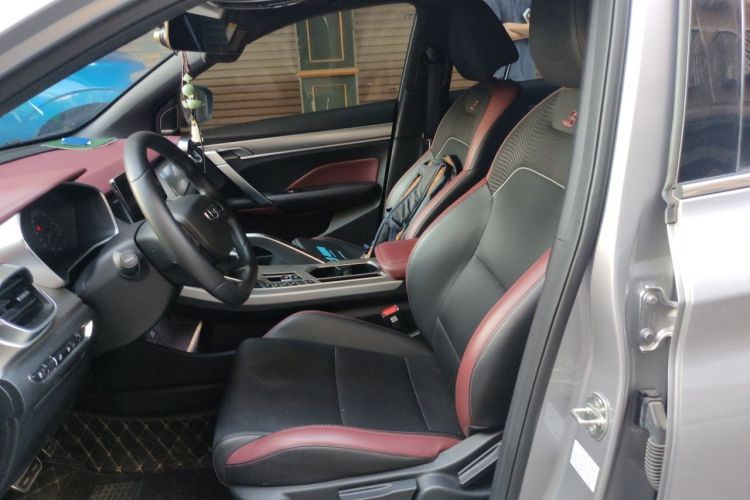 GEELY Coolray 2021 car image #15