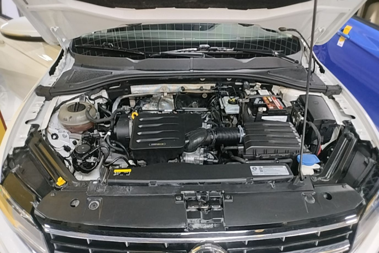 Volkswagen Bora 2020 car image #22