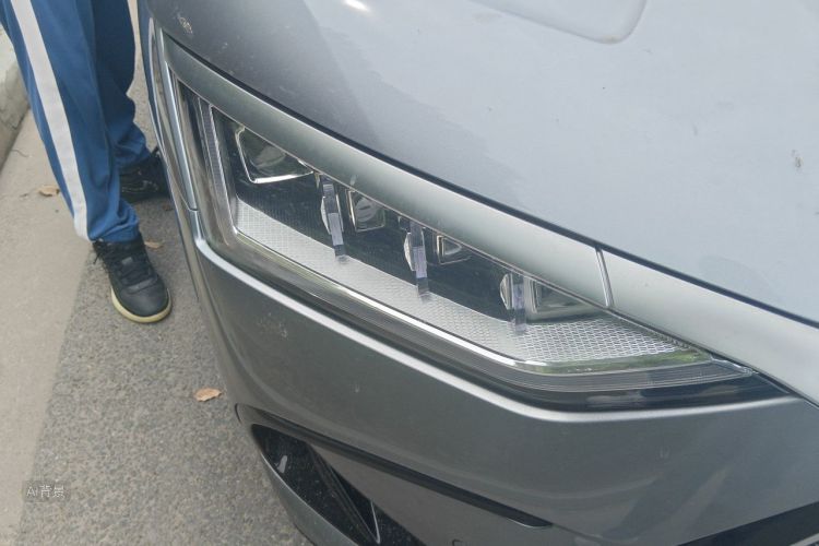 BYD Han 2022 car image #8
