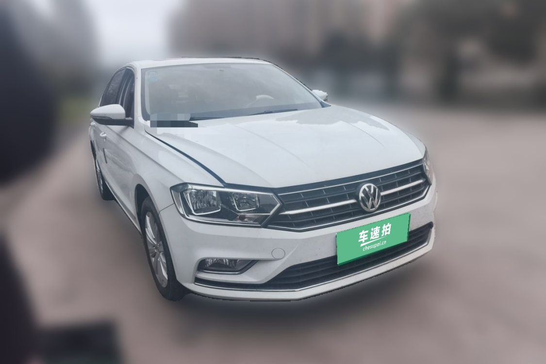 Volkswagen Bora 2017 car image #2