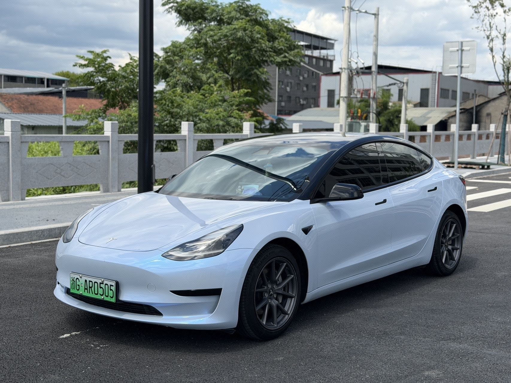 Tesla Model 3 2021 Tesla Model 3 2021 car image