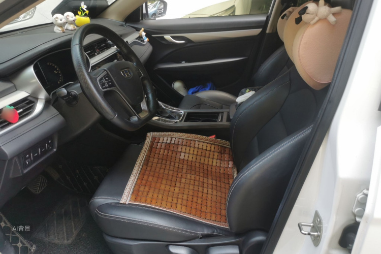 GEELY Emgrand 2018 car image #17