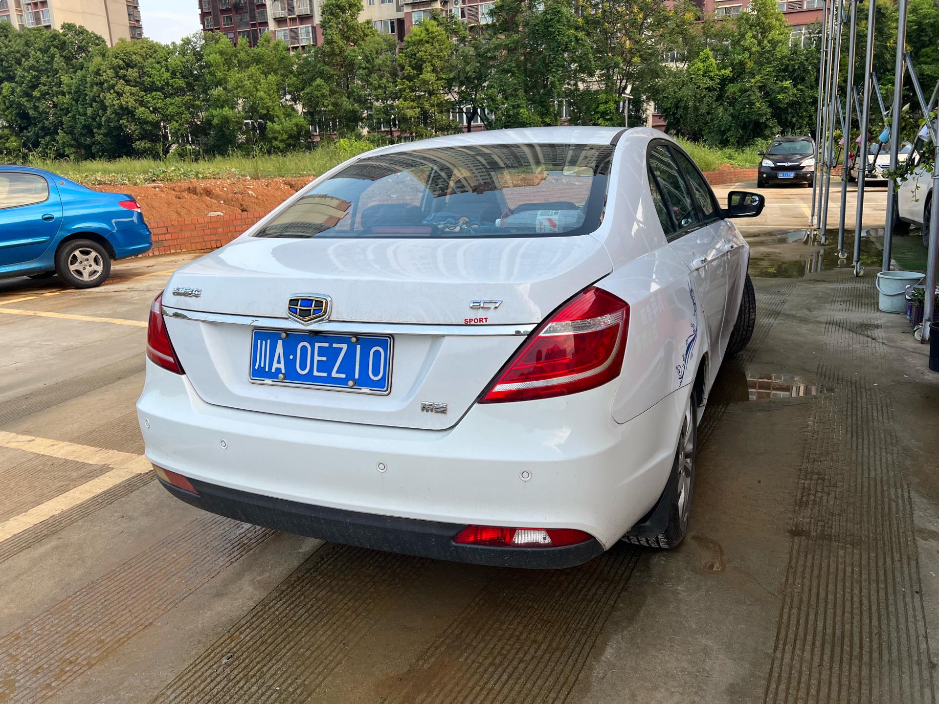 GEELY Emgrand 2015 car image #5