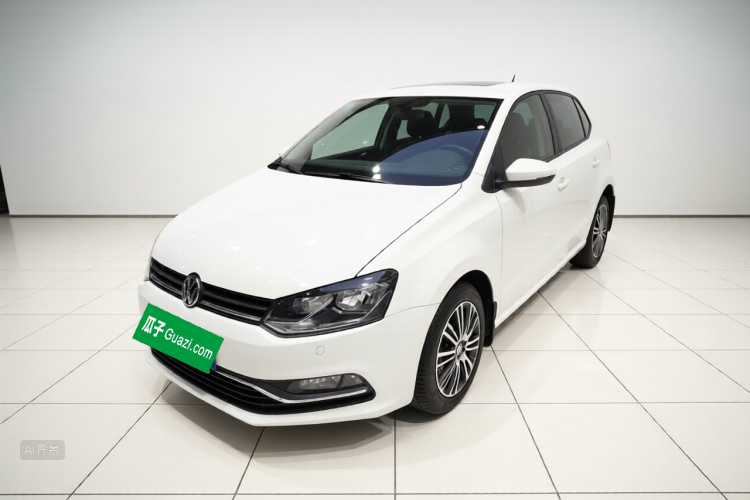 Volkswagen Polo 2018 car image #2