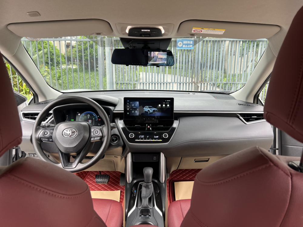 Toyota Corolla Cross 2025 #11 Toyota Corolla Cross 2025 صورة سيارة #11