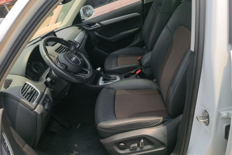 Audi Q3 2017 #15 Audi Q3 2017 car image #15