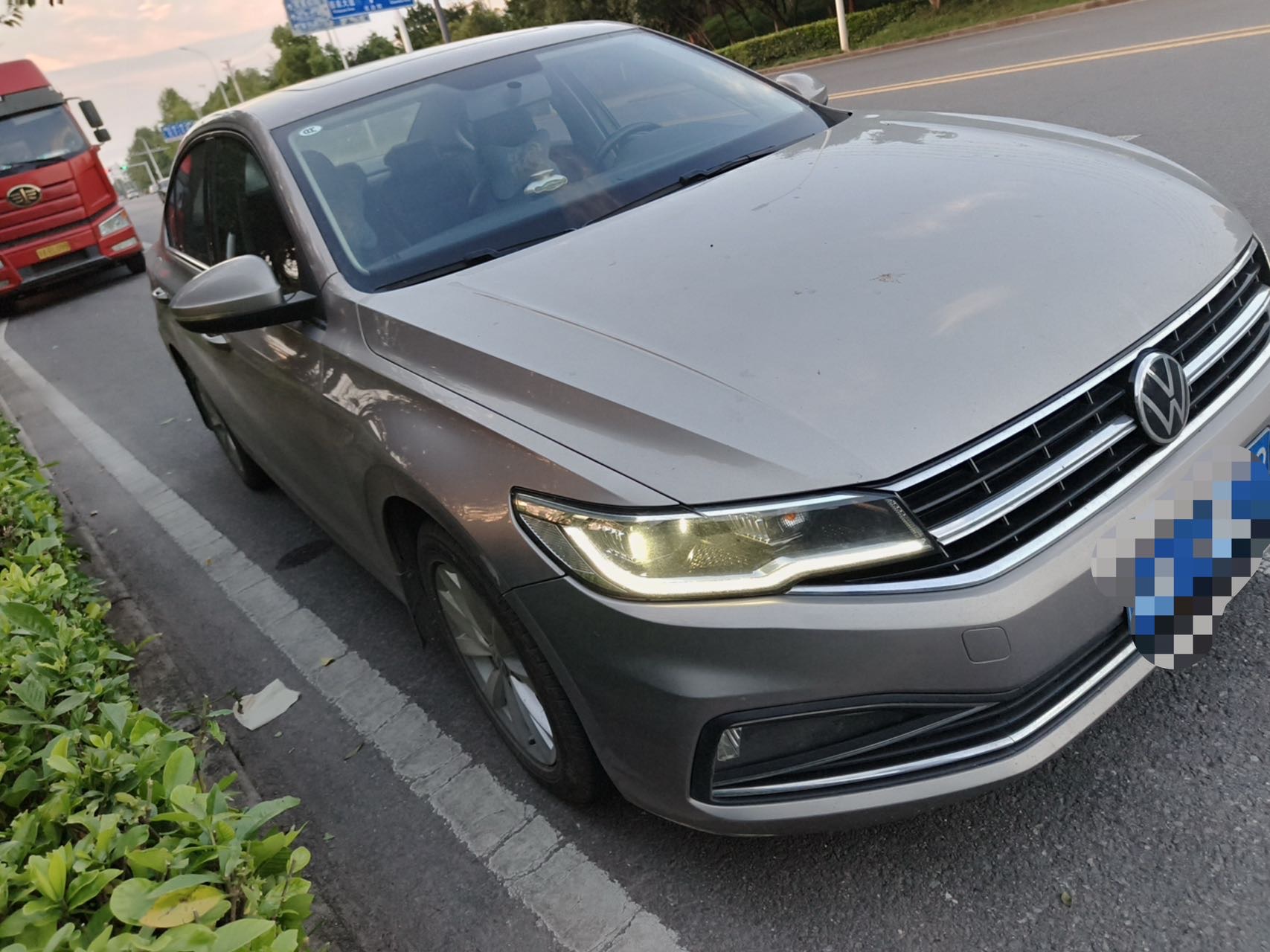Volkswagen Bora 2021 car image #2