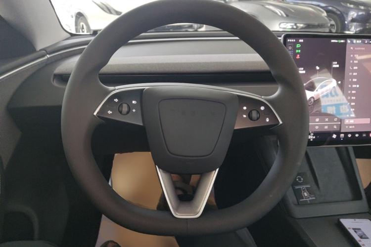Tesla Model 3 2024 #11 Tesla Model 3 2024 car image #11