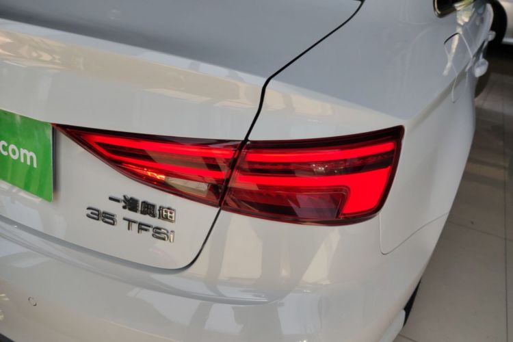 Audi A3 2020 immagine di auto #8