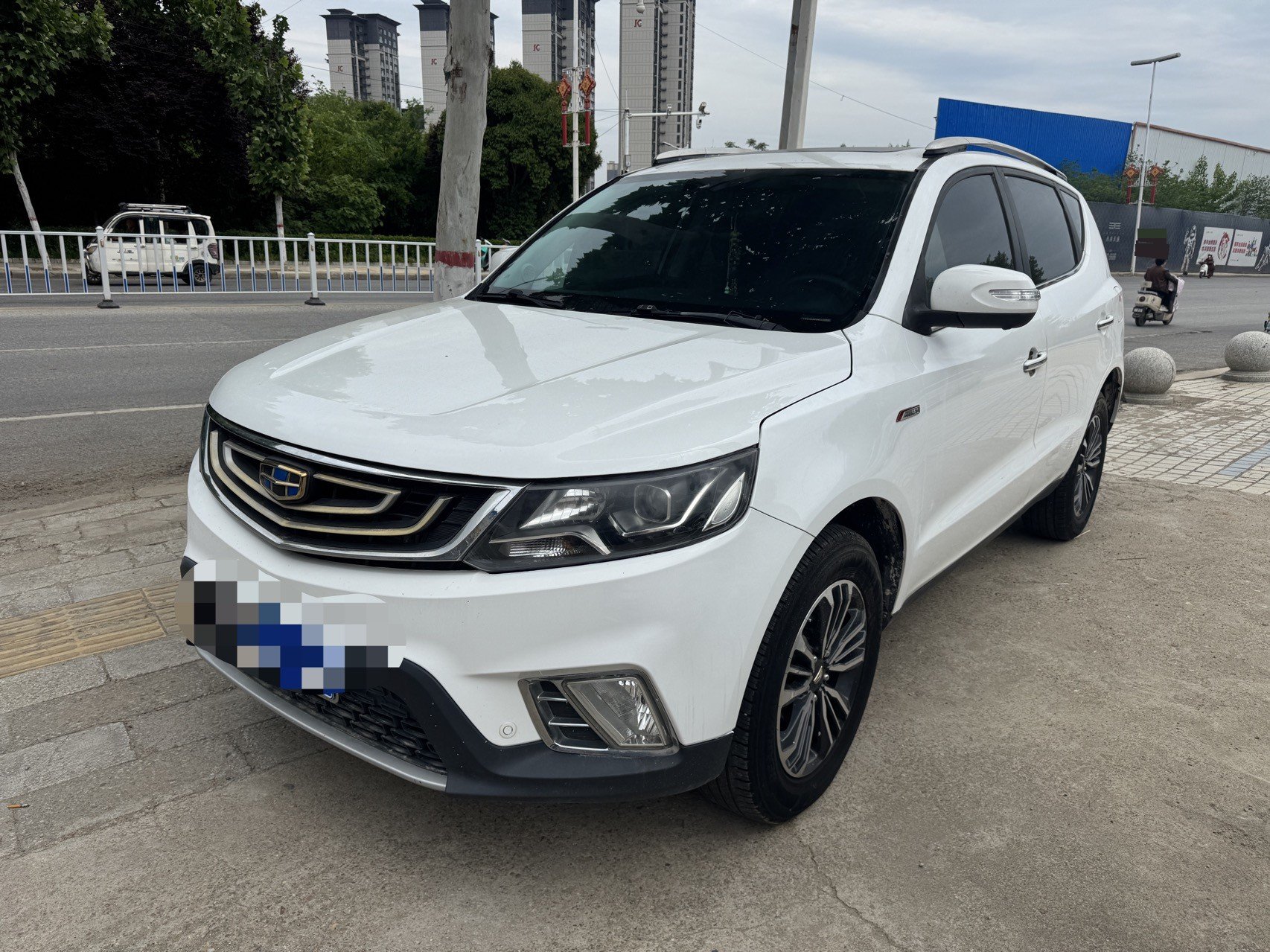 GEELY Vision X6 2018 GEELY Vision X6 2018 immagine di auto