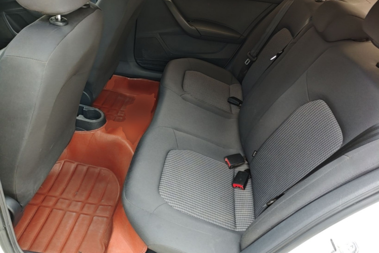Volkswagen Santana 2018 #17 Volkswagen Santana 2018 car image #17