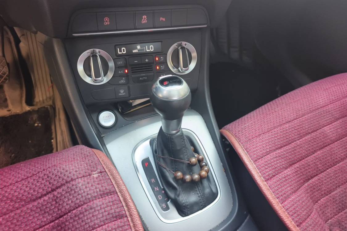 Audi Q3 2015 #27 Audi Q3 2015 car image #27