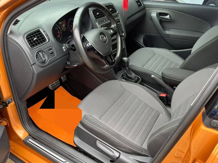 Volkswagen Polo 2015 صورة سيارة #6