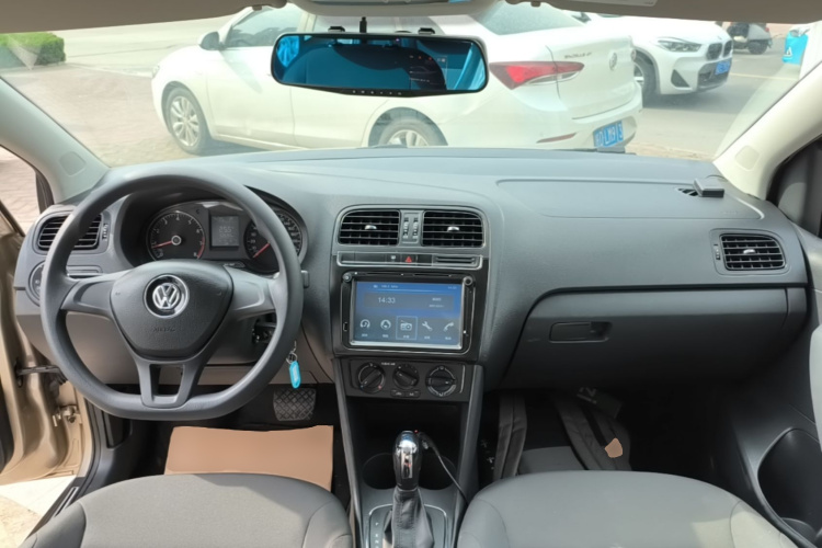 Volkswagen Polo 2016 #10 Volkswagen Polo 2016 car image #10
