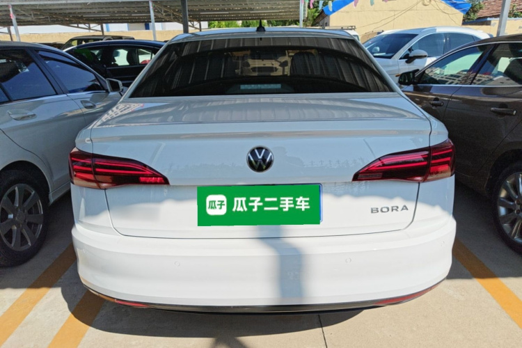 Volkswagen Bora 2023 car image #6