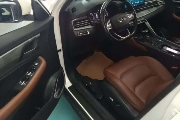 GEELY Vision X6 2022 immagine di auto #16