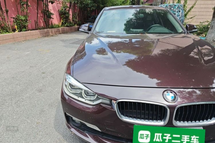 BMW 3 Series 2017 #8 BMW 3 Series 2017 car image #8