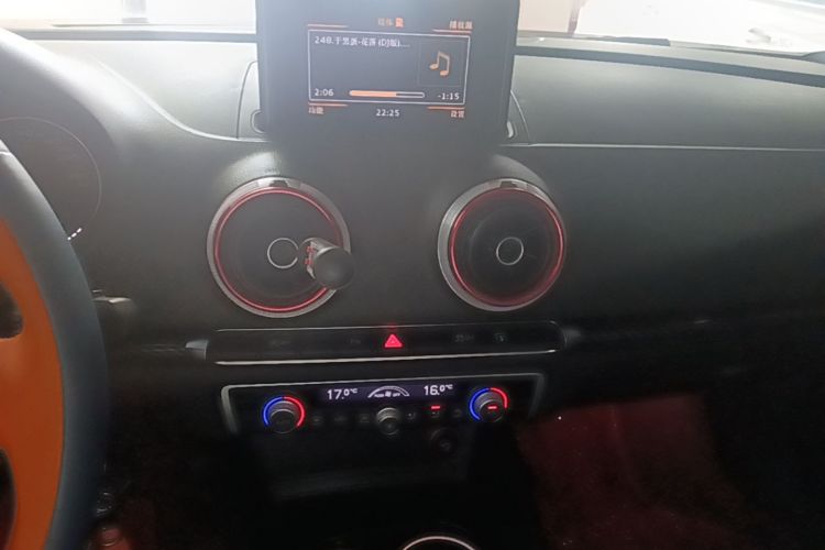 Audi A3 2016 car image #13