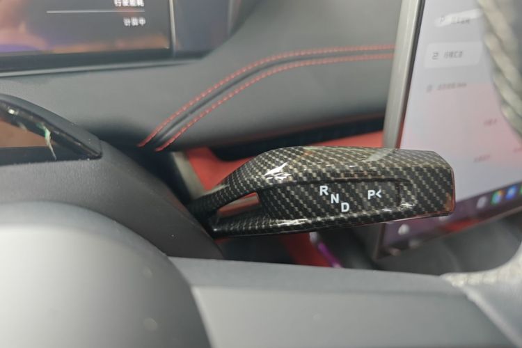 MI SU7 2024 car image #18