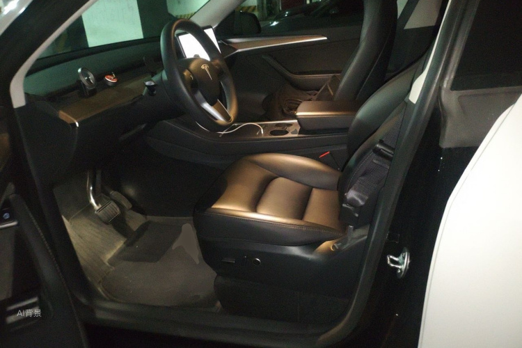 Tesla Model Y 2023 #17 Tesla Model Y 2023 car image #17