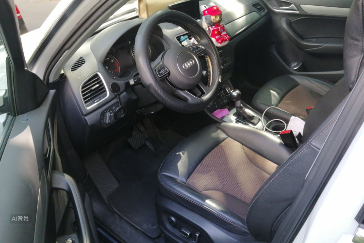 Audi Q3 2018 #18 Audi Q3 2018 car image #18
