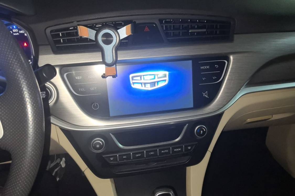 GEELY Emgrand 2016 #26 GEELY Emgrand 2016 image de voiture #26
