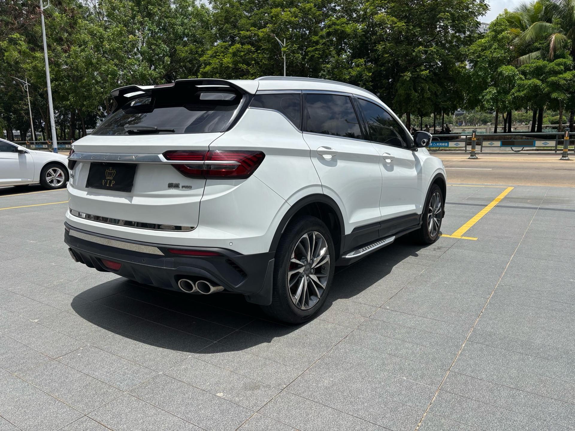 GEELY Coolray 2021 car image #9