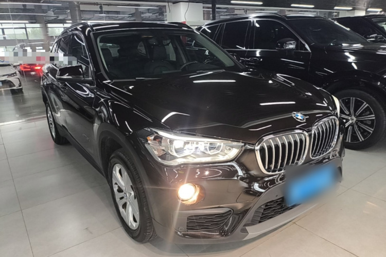 BMW X1 2017 #6 BMW X1 2017 car image #6