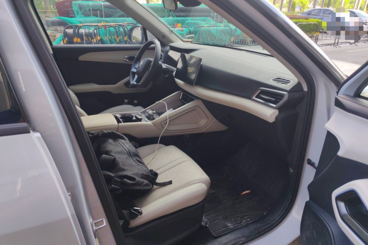 BYD YuanUP 2024 car image #25