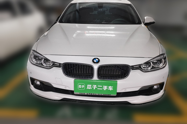 BMW 3 Series 2017 #3 BMW 3 Series 2017 car image #3