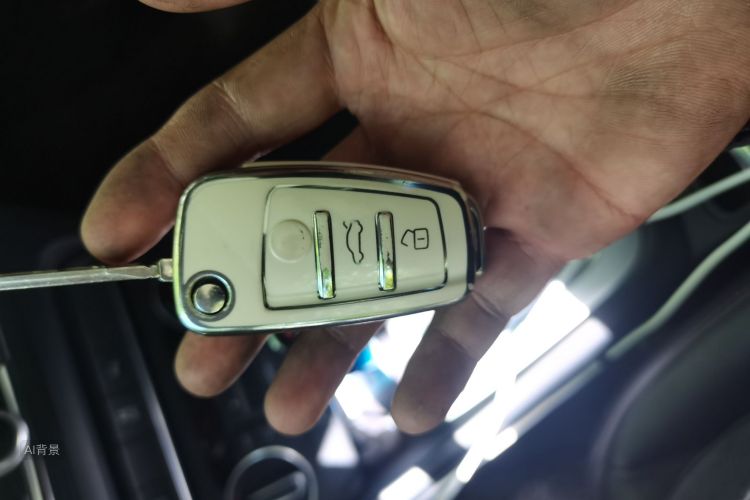 Audi Q3 2018 car image #10