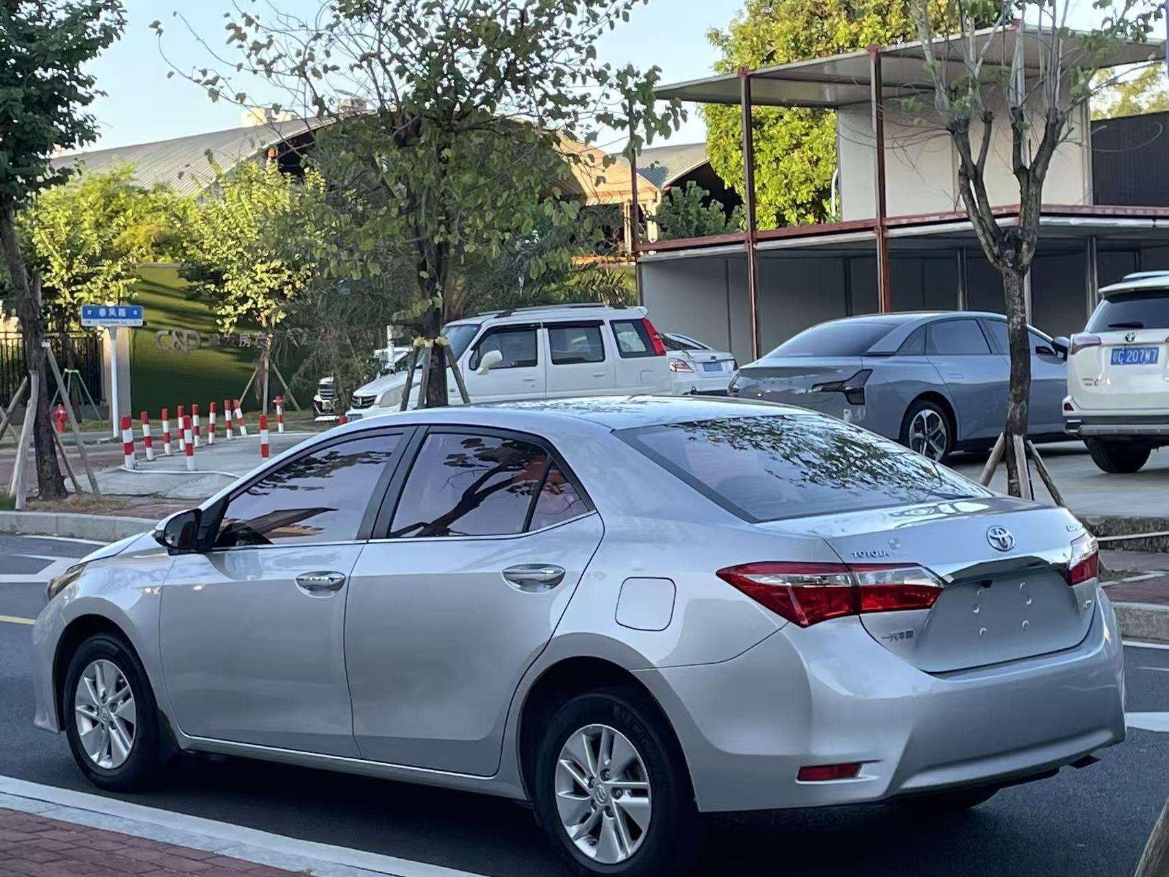 Toyota Corolla 2015 #9 Toyota Corolla 2015 صورة سيارة #9