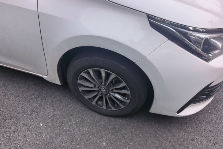 Toyota Corolla 2017 car image #9