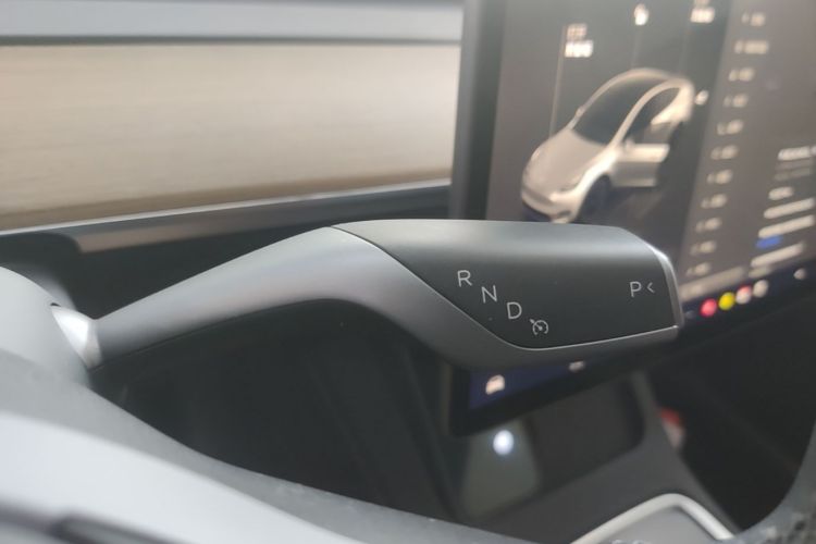 Tesla Model Y 2022 #14 Tesla Model Y 2022 immagine di auto #14