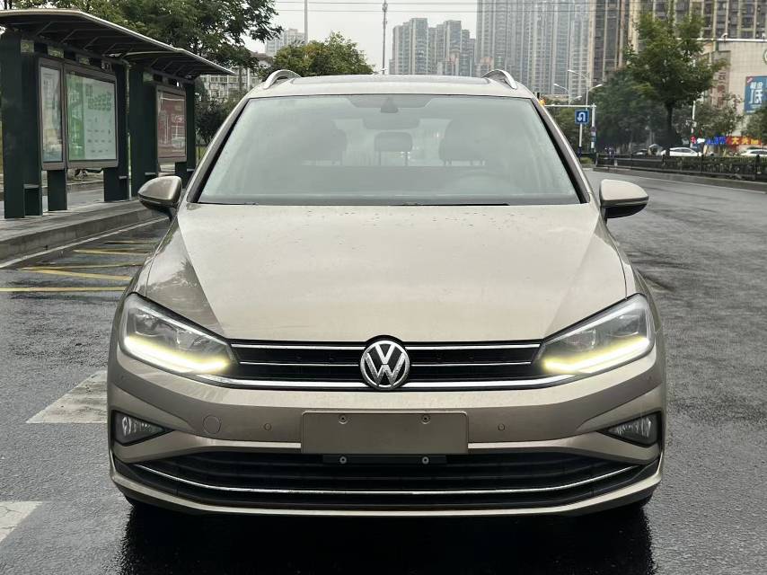 Volkswagen Golf Sportsvan 2019 صورة سيارة #2