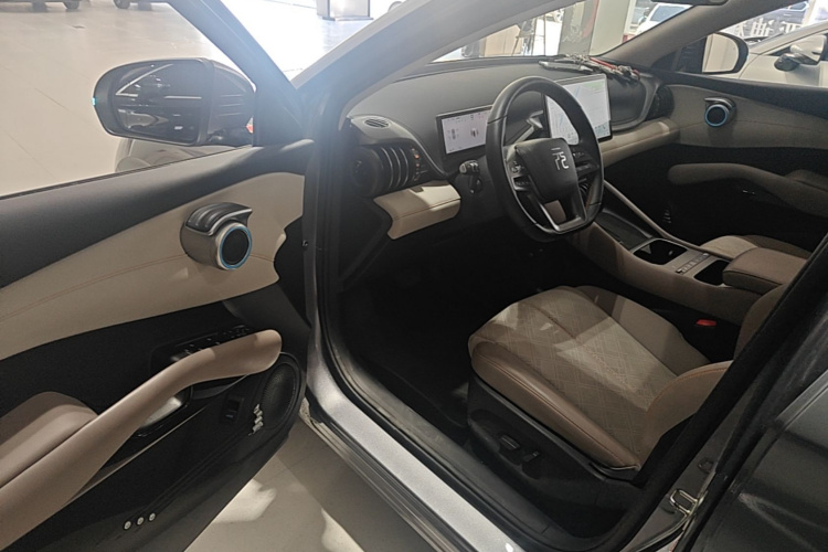 BYD Yuan Plus 2025 car image #16