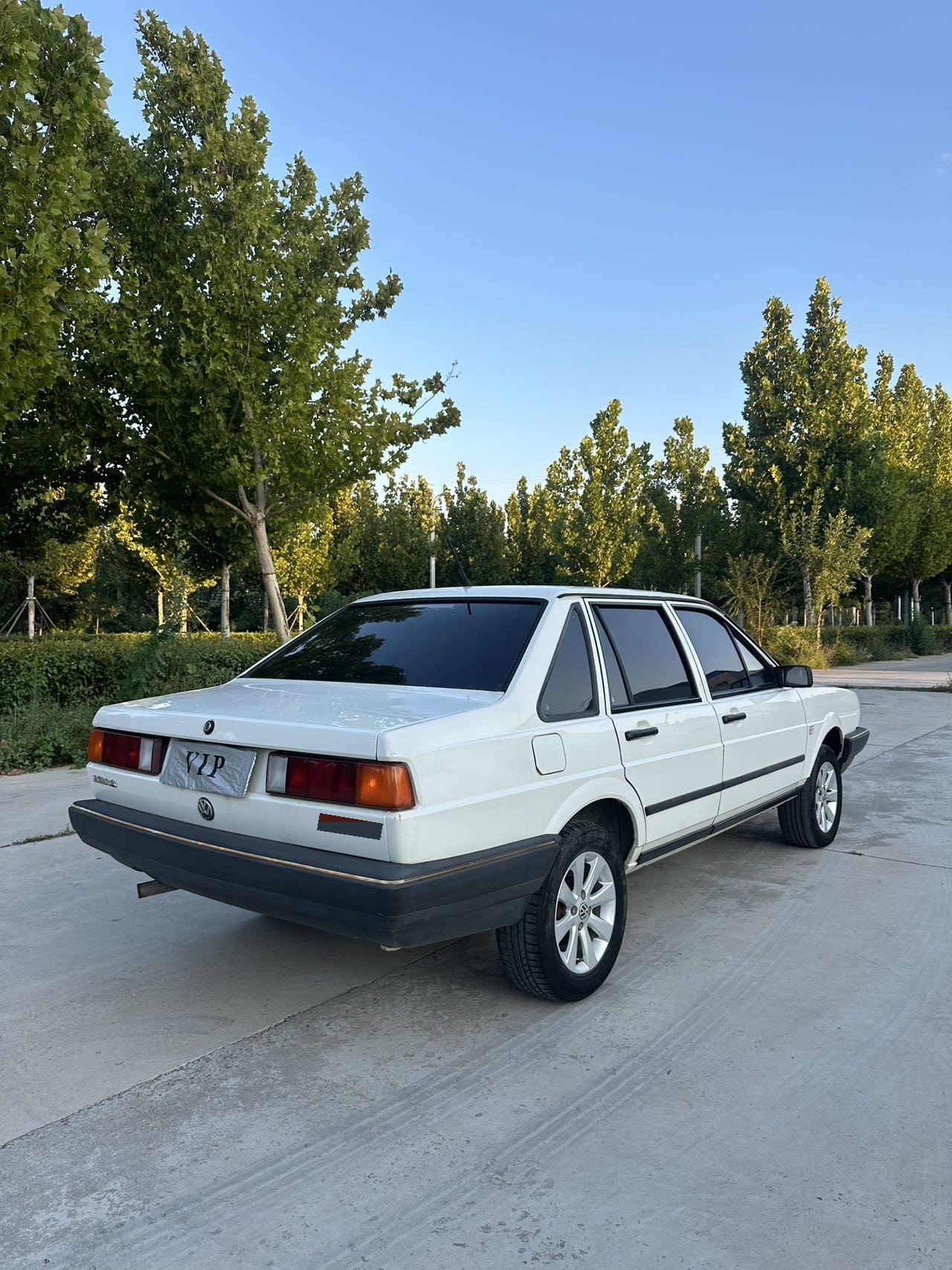 Volkswagen Santana Classic 2012 imagen de coche #3