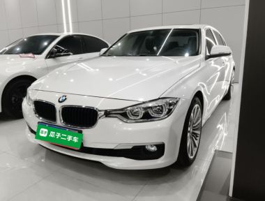 BMW 3 Series 2019 car image 