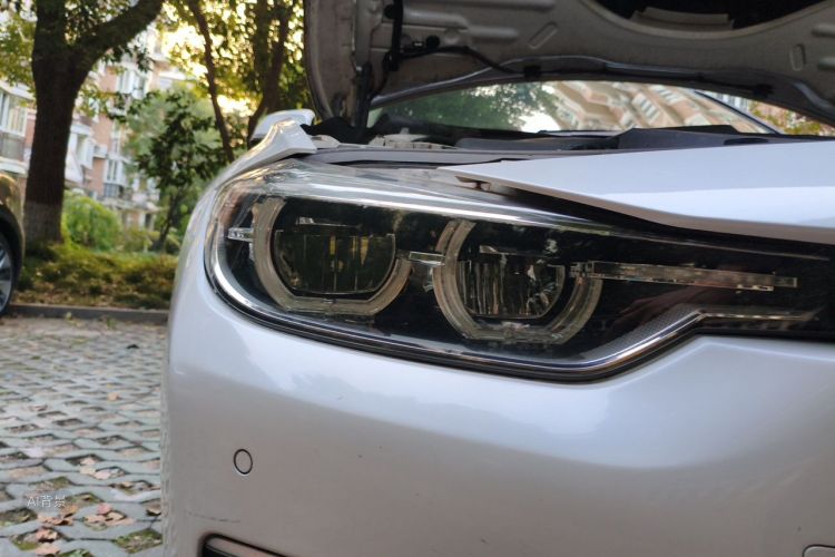BMW 3 Series 2017 #8 BMW 3 Series 2017 imagem de carro #8