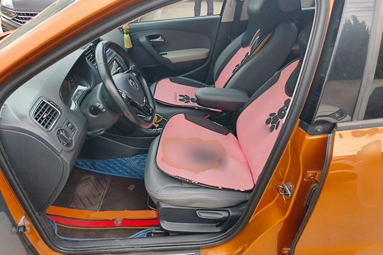 Volkswagen Polo 2016 #17 Volkswagen Polo 2016 car image #17