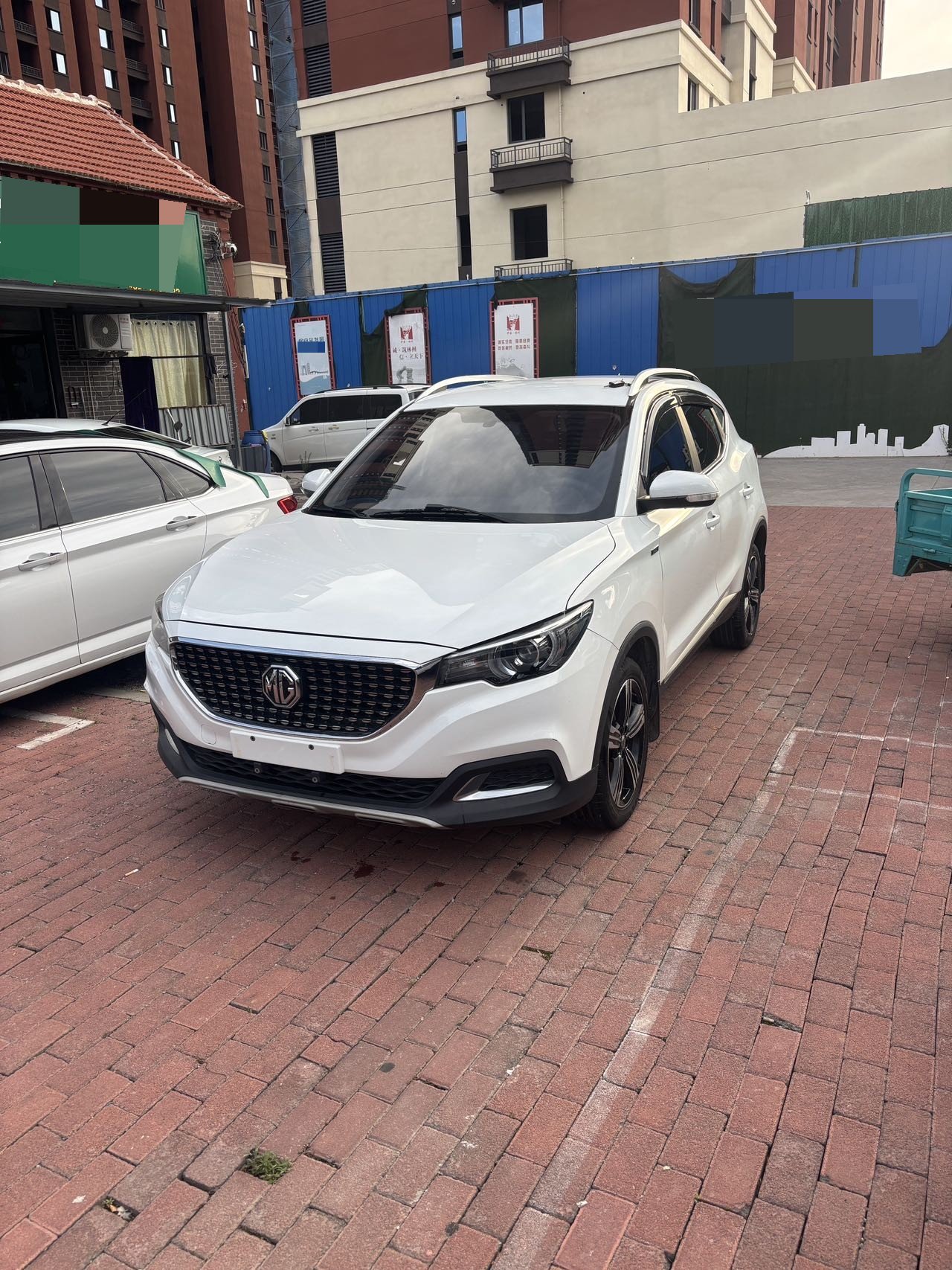 MG ZS 2018 MG ZS 2018 car image