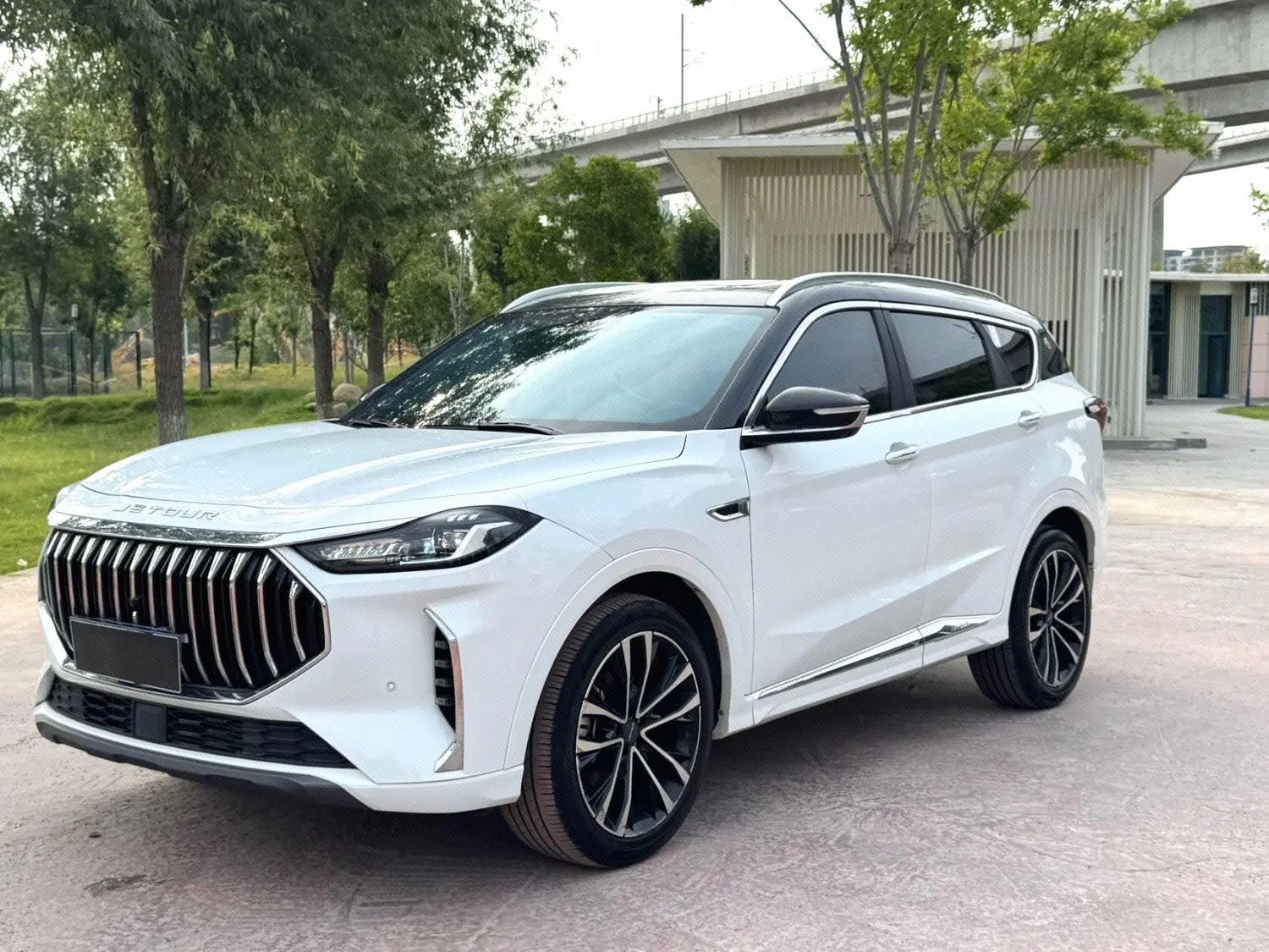 Jetour X70 PLUS 2023 Jetour X70 PLUS 2023 car image