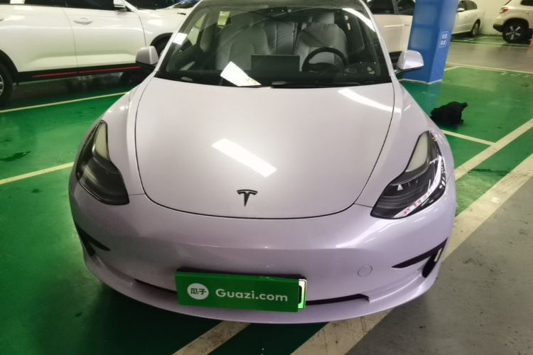 Tesla Model 3 2021 car image #3