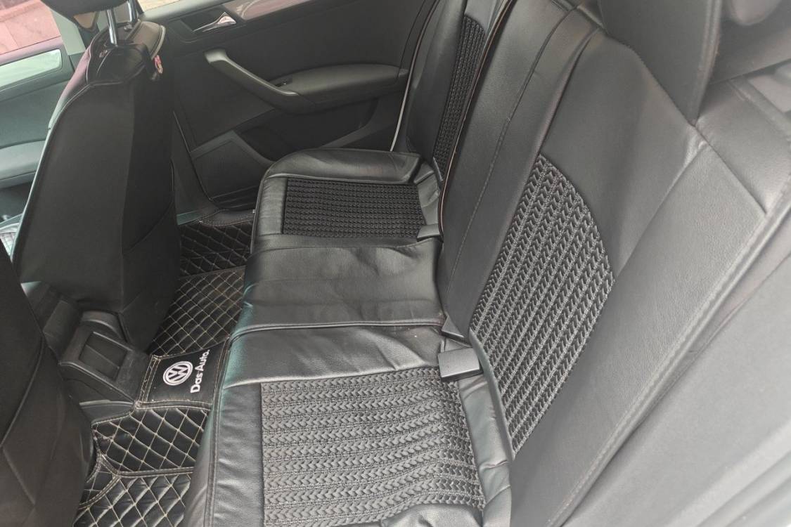 Volkswagen Santana 2015 car image #19