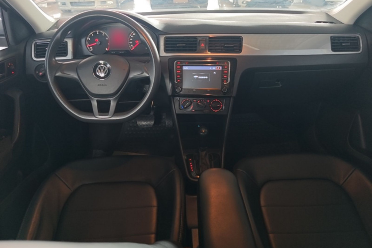 Volkswagen Santana 2017 #10 Volkswagen Santana 2017 car image #10