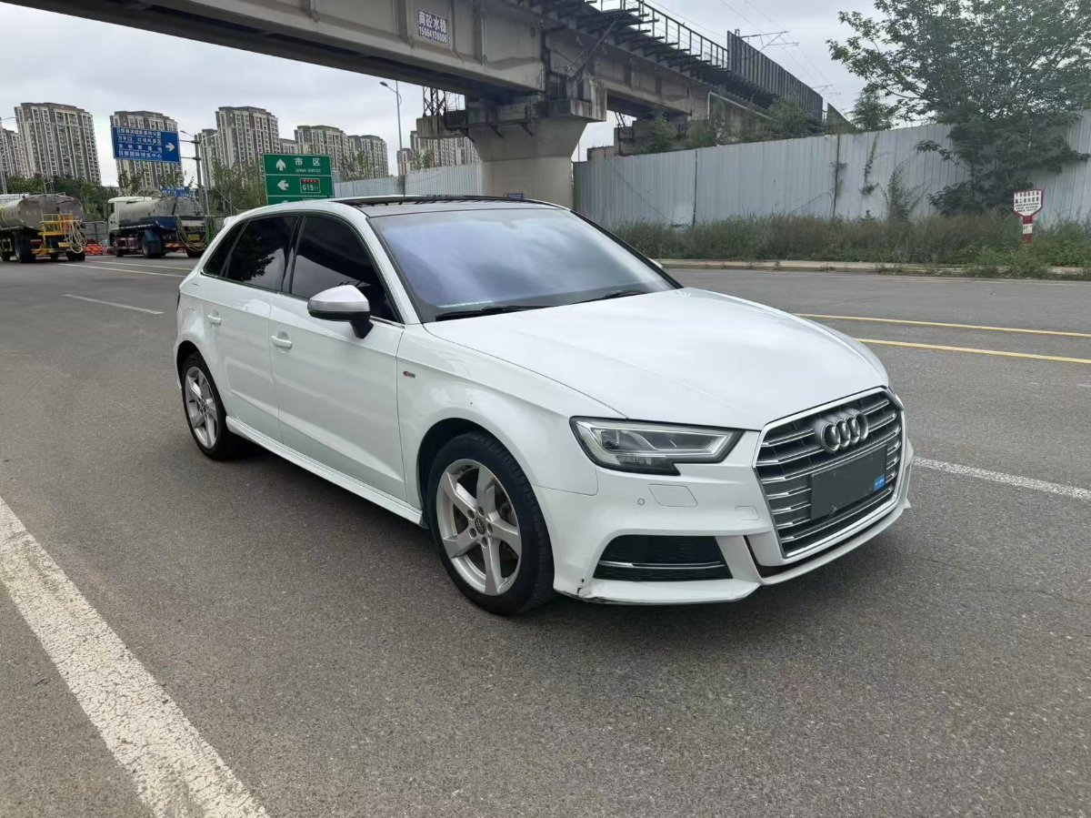 Audi A3 2020 car image #3