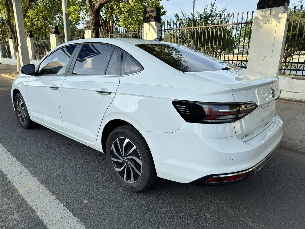 Volkswagen Lavida 2024 car image #4