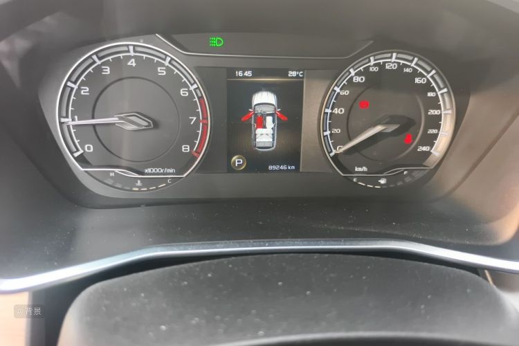 GEELY Coolray 2019 car image #14